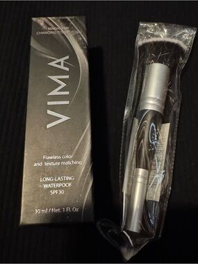 VIMA Magic Skin Color Matching Changing Foundation Waterproof with Makeup Brush
